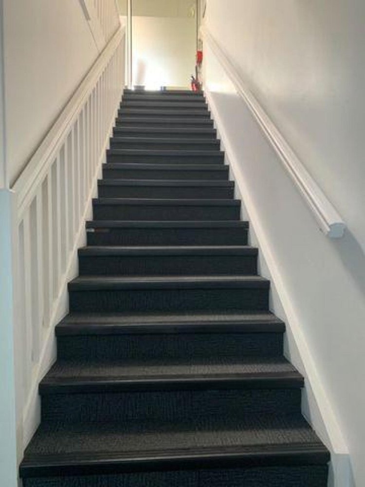 170m² Office in Croissy-Beaubourg, France No. 21038