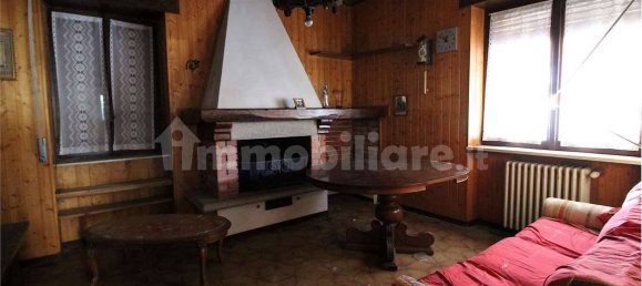 3 Schlafzimmer Villa in Buguggiate, Italy, Nr. 158591 13