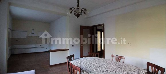 3 Schlafzimmer Villa in Buguggiate, Italy, Nr. 158591 8
