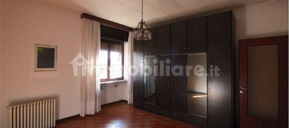 3 Schlafzimmer Villa in Buguggiate, Italy, Nr. 158591 21