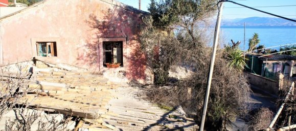 217 m² maisonette en venta en Corfu, Central Corfu and Diapontian Islands, Corfu, Ionian Islands, Peloponnese, Western Greece and the Ionian, Greece № 4262 3