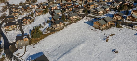 4 Schlafzimmer Gewerbliche Immobilie in Les Belleville, France, Nr. 176 3