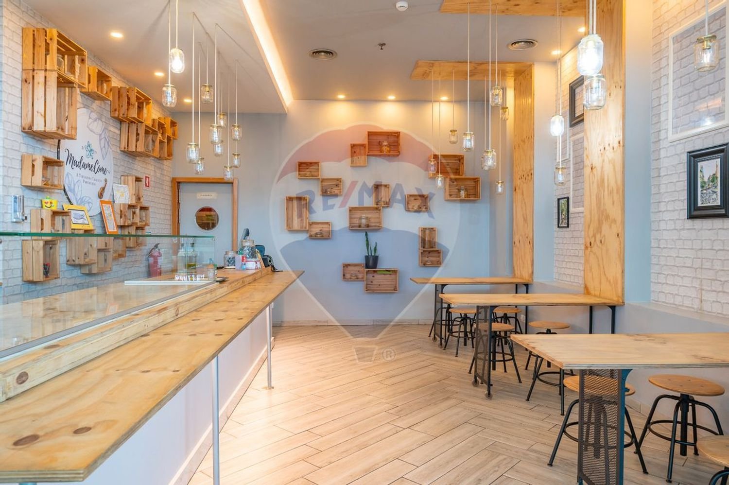 Gewerbliche Immobilie in Loures, Portugal 117m², Nr. 69641