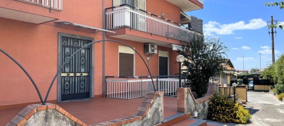 6-Zimmer Doppelhaus in Catania, Italy, Nr. 303772 8