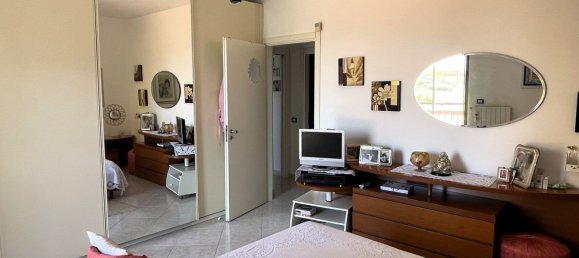 6-Zimmer Doppelhaus in Catania, Italy, Nr. 303772 34