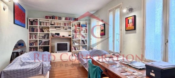 3 rooms Apartment in Reggio Emilia, Italy No. 101138 3