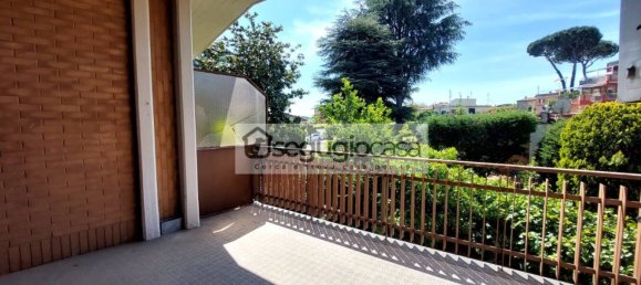 2 bedrooms Apartment in Rome, Italy No. 191267 28