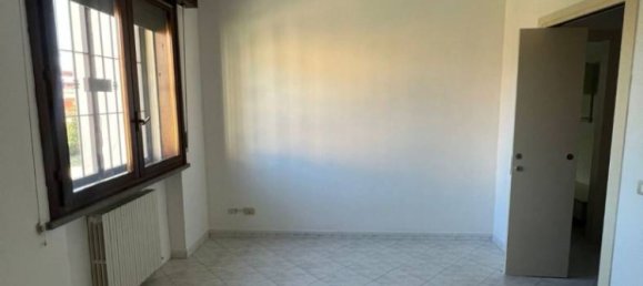 1 غرف نوم شقة في Reggio Emilia, Italy رقم 319836 12