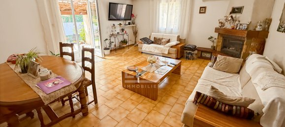 3 bedrooms House in Les Pennes-Mirabeau, France No. 278831 5