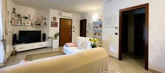2 bedrooms Apartment in San Mauro Torinese, Italy No. 84538 9