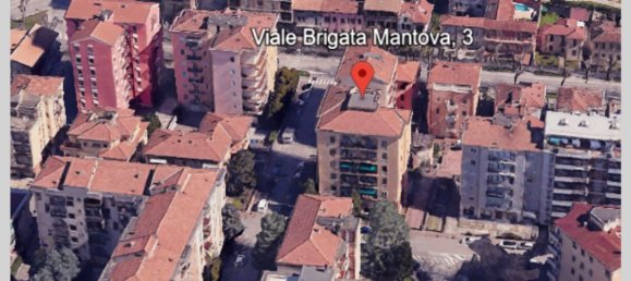 4 bedrooms Apartment in Mantua, Italy No. 359460 34