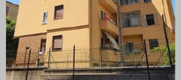 4 bedrooms Apartment in Mantua, Italy No. 359460 18