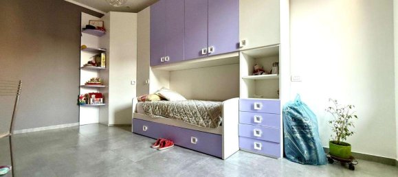 3 rooms Apartment in Seveso, Italy No. 14610 9