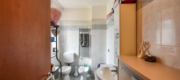 3 rooms Apartment in Collegno, Italy No. 79129 9