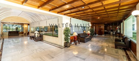 3 bedrooms Apartment in Madrid, Spain No. 182725 35