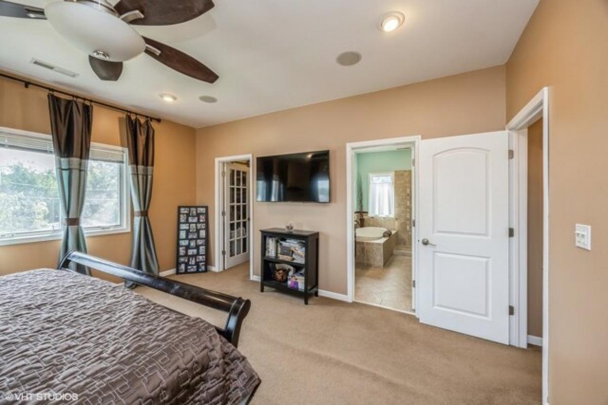 5 Schlafzimmer Haus in Brookfield, USA, Nr. 404081