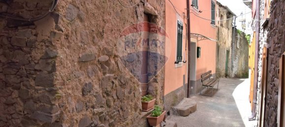 5-Zimmer Haus in Borghetto di Vara, Italy, Nr. 230247 9