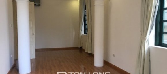 4 Schlafzimmer Villa in Tay Ho, Vietnam, Nr. 2152 12