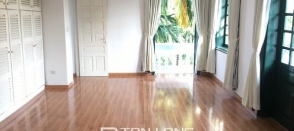 4 Schlafzimmer Villa in Tay Ho, Vietnam, Nr. 2152 9