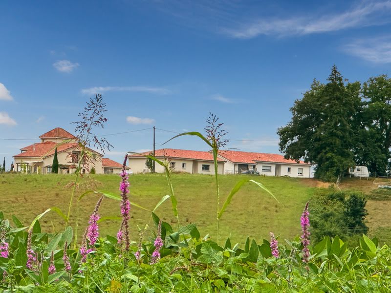 Grundstück in Bassoues, France 3000m², Nr. 299749