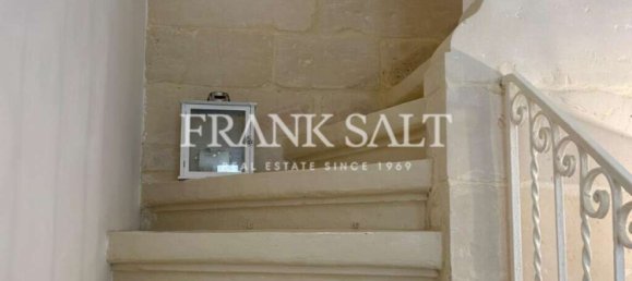 2 bedrooms Townhouse in Sliema, Malta No. 8778 7