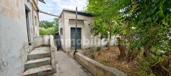 2 bedrooms House in Miglianico, Italy No. 250954 16