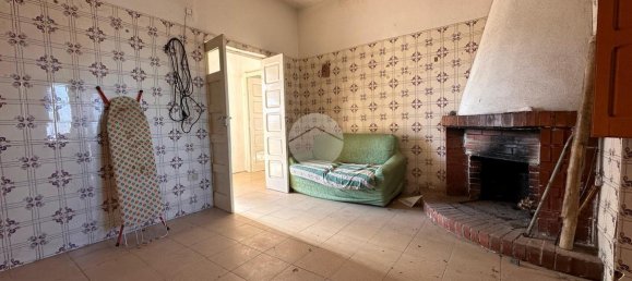 Casa de 5 habitaciónes en Montalto Uffugo, Italy No. 237343 20