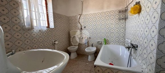 Casa de 5 habitaciónes en Montalto Uffugo, Italy No. 237343 23