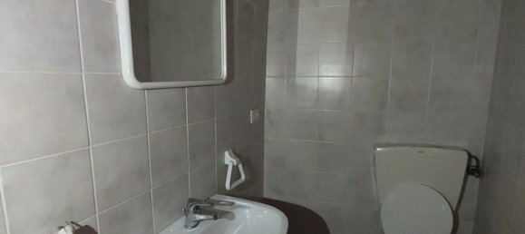 5 rooms Apartment in Arezzo, Italy No. 211077 19