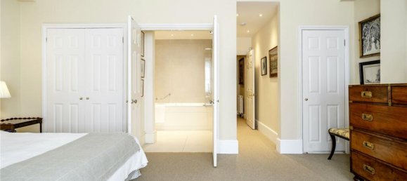 3 bedrooms Apartment in London, United Kingdom No. 12858 6