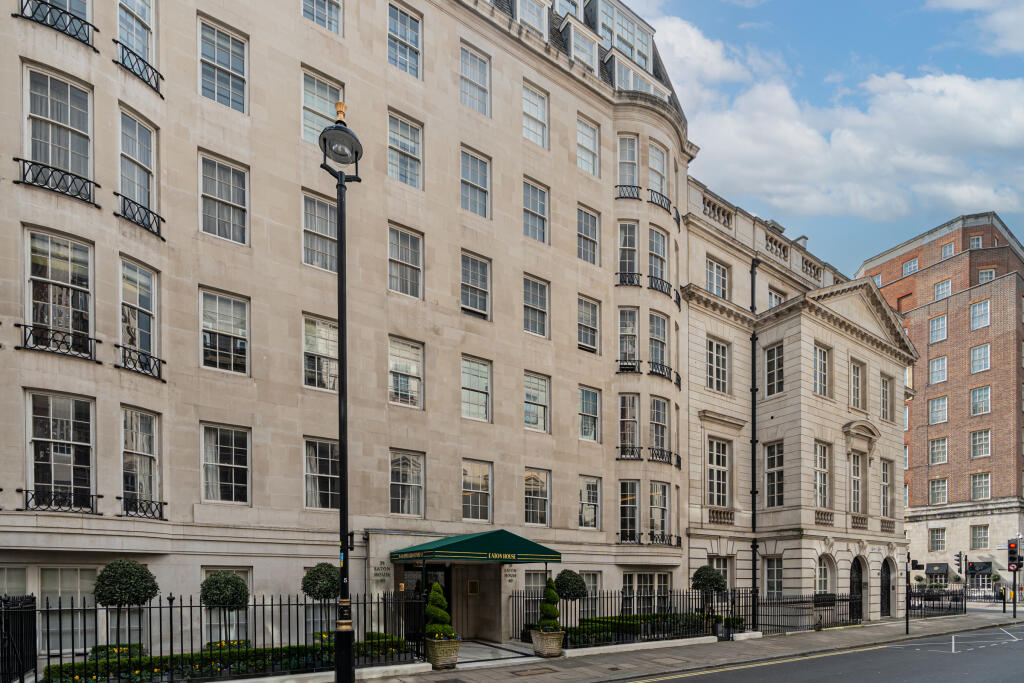 2 غرف نوم شقة في Mayfair, United Kingdom رقم 13243