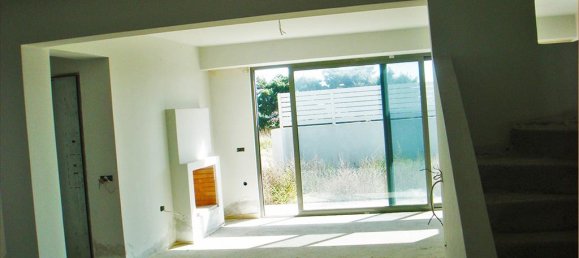 3 Schlafzimmer Property in Kalyvia Thorikou, Greece, Nr. 7857 5