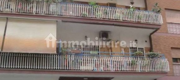 1 Schlafzimmer Wohnung in Rome, Italy, Nr. 360345 4