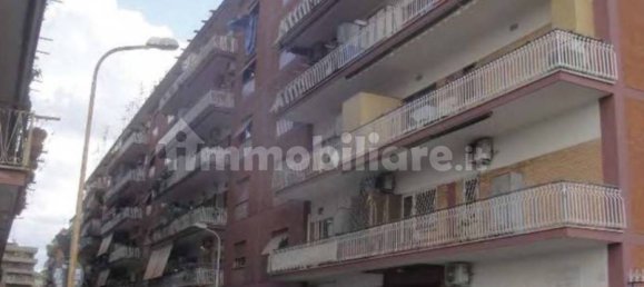 1 Schlafzimmer Wohnung in Rome, Italy, Nr. 360345 3