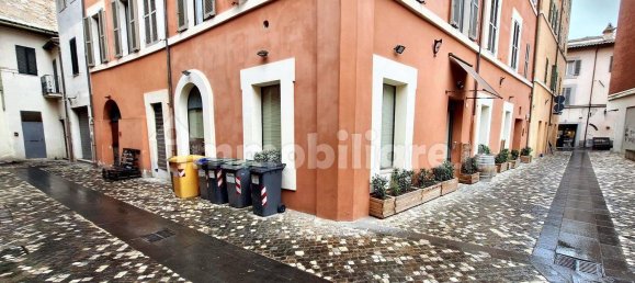 5 rooms Commercial property in Foligno, Italy No. 46128 10