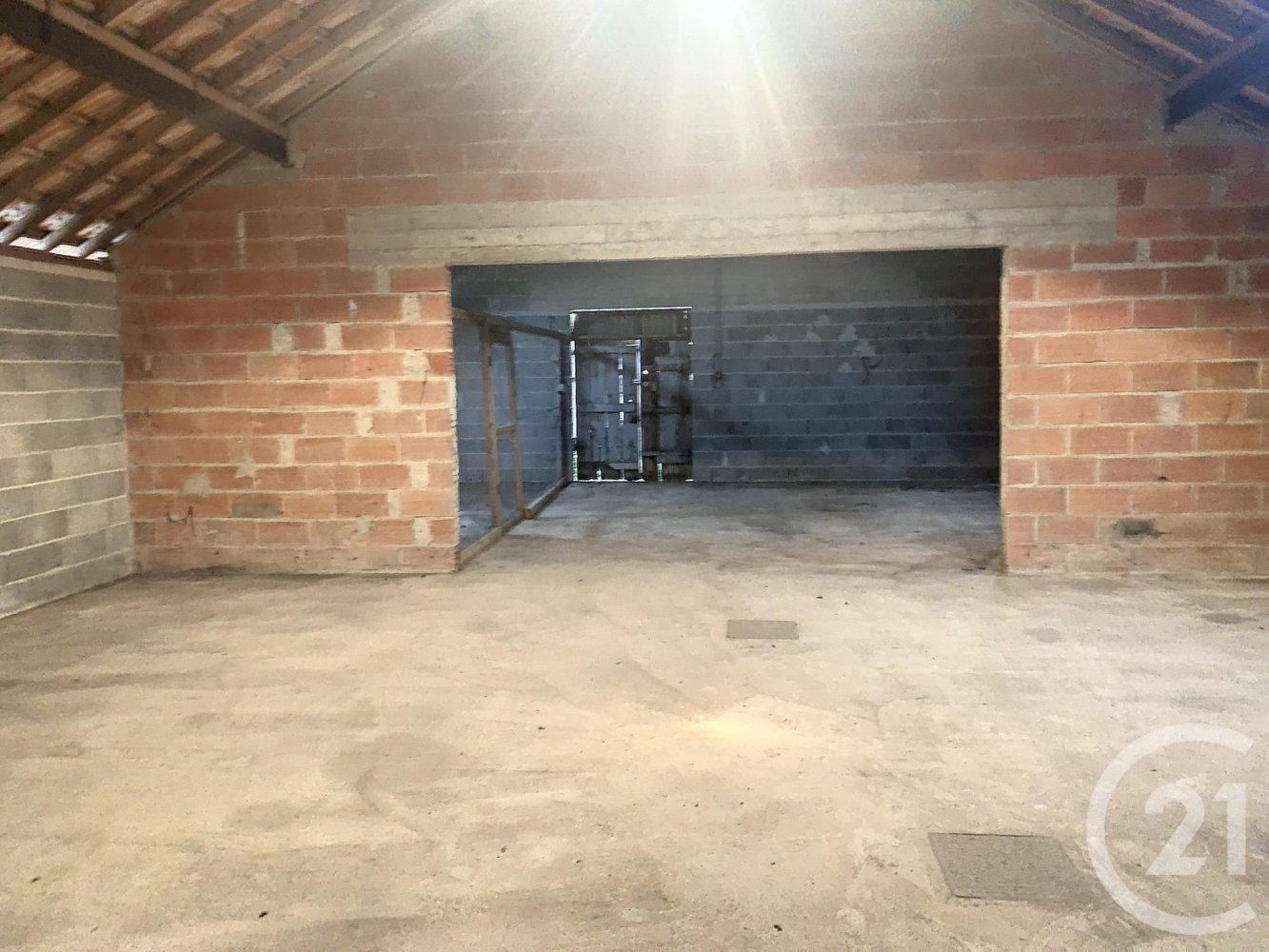 Casa de 1 dormitorio en Fleury-la-Riviere, France No. 99362