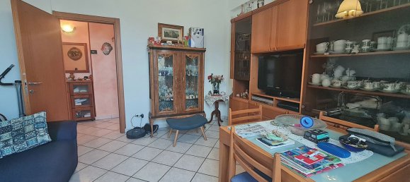 4 bedrooms Apartment in Arcola, Italy No. 324206 8