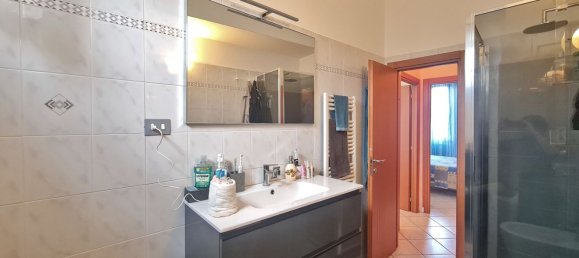 4 bedrooms Apartment in Arcola, Italy No. 324206 25