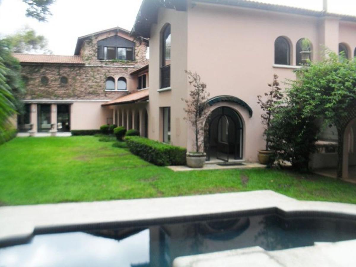 Casa de 4 dormitorios en Sao Paulo, Brazil No. 489807