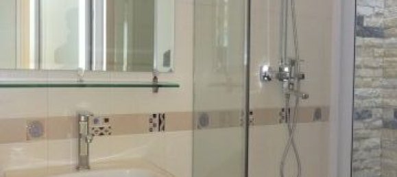 Apartamento de 2 dormitorios en Ba Dinh, Vietnam No. 5083 8