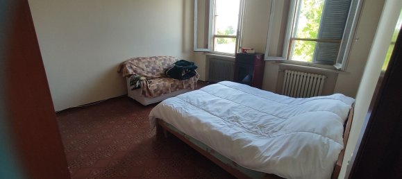 5 rooms House in Colorno, Italy No. 131178 4