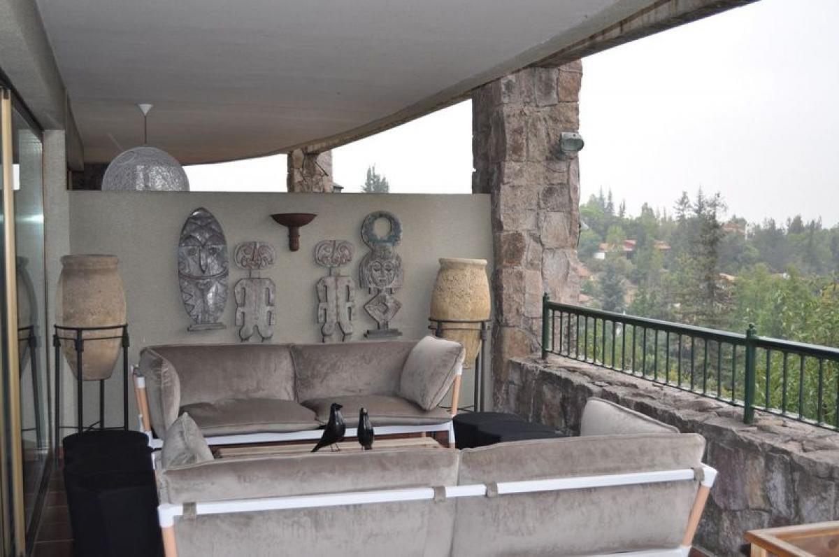 4 bedrooms Apartment in Santiago, Chile No. 4875