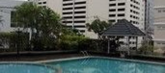  Office in Khlong San, Thailand No. 64875 10