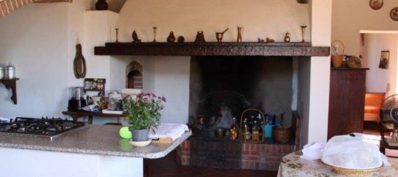 4 bedrooms House in Pomarance, Italy No. 68721 15