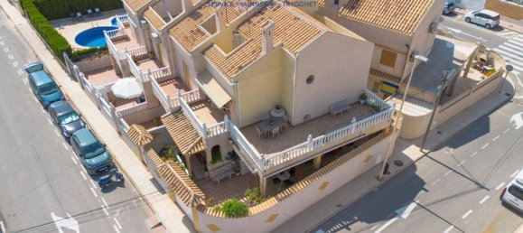 Villa T4 em Torrevieja, Spain N.º 171484 3