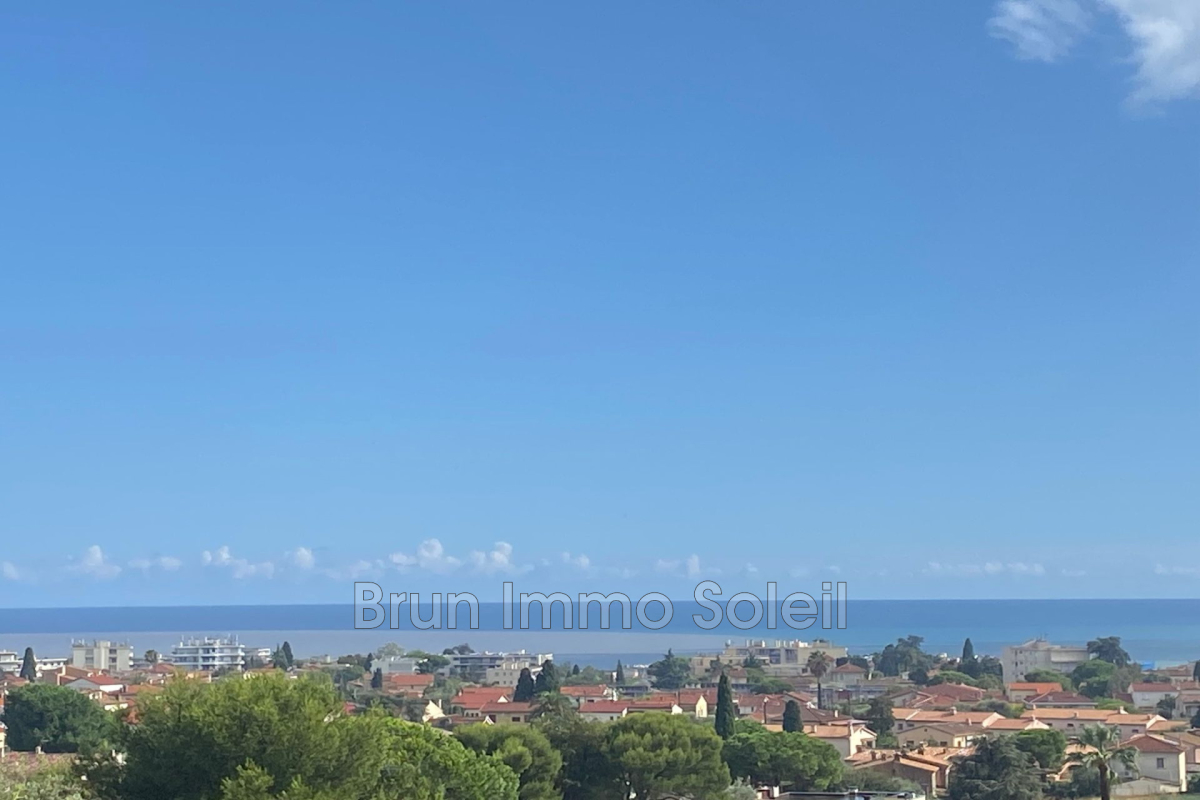 3غرفة شقة في Cagnes-sur-Mer, France رقم 342870