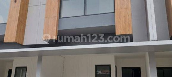 3 bedrooms House in Kebon Jeruk, Indonesia No. 1409 8