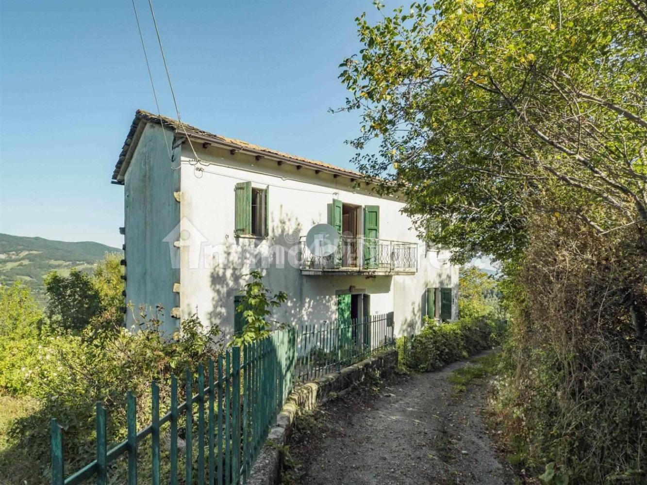 Дом с 3 спальнями в Фрассиноро, Италия № 221899