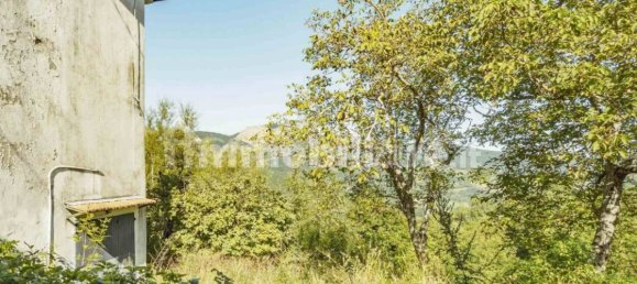 Дом с 3 спальнями в Фрассиноро, Италия № 221899 77