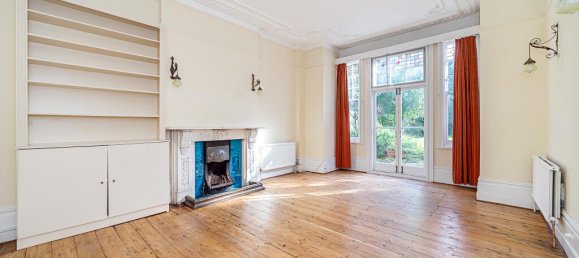 2 bedrooms Apartment in London, United Kingdom No. 14123 4